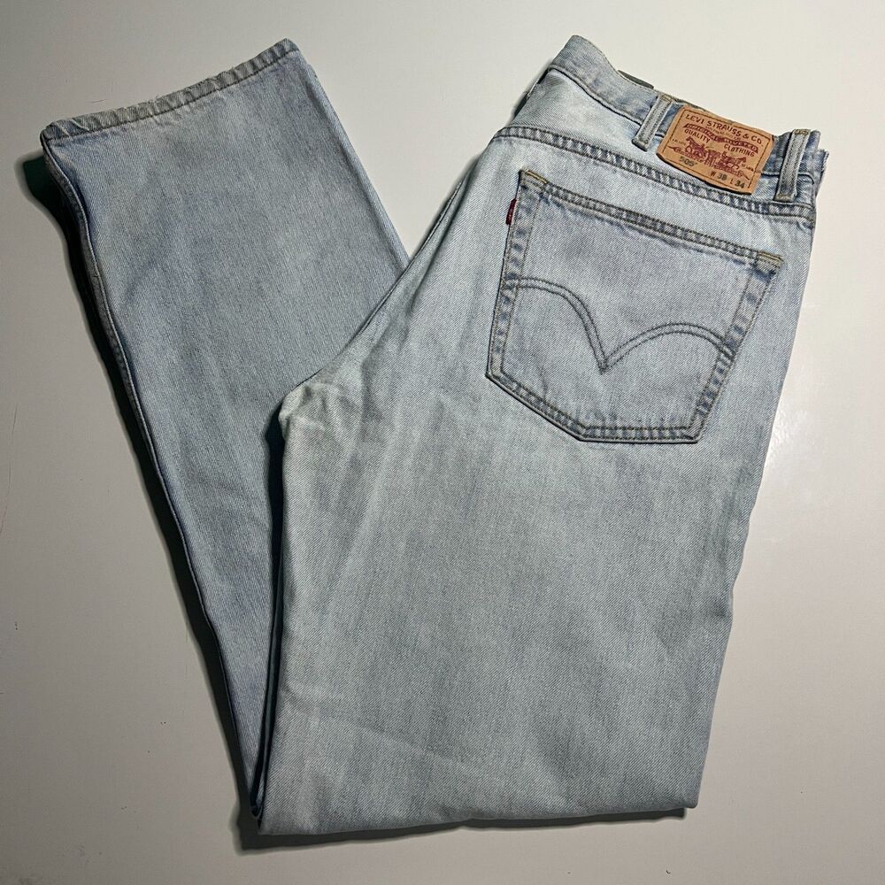 Vintage Y2K Levi's 505 Jeans Men's 38x34 Blue Light Wash Straight Leg Denim